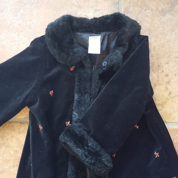Gymboree black velvet fur long coat - Picture 3 of 4